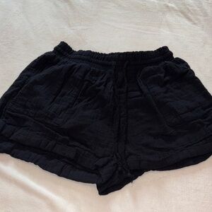 Aeropostale Women's Black Cargo Shorts